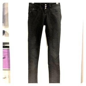 YMI "Wanna Betta Butt?" Skinny Jeans